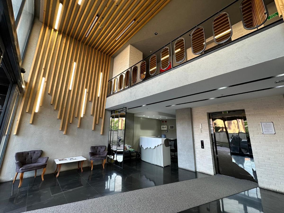 Sisli Modern Residence, 2 Bedroom Apartments, 250M Metro Station Estambul Exterior foto